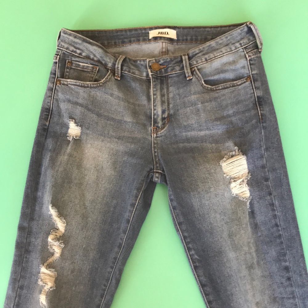 Cute JBD cropped jeans